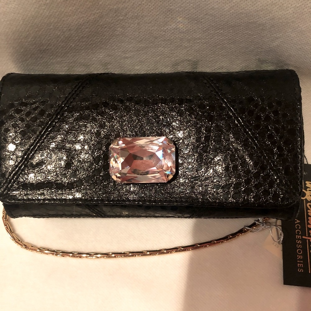 NWT Gorgeous black Inge Christopher miniaudiere with large Swarovski Crystal